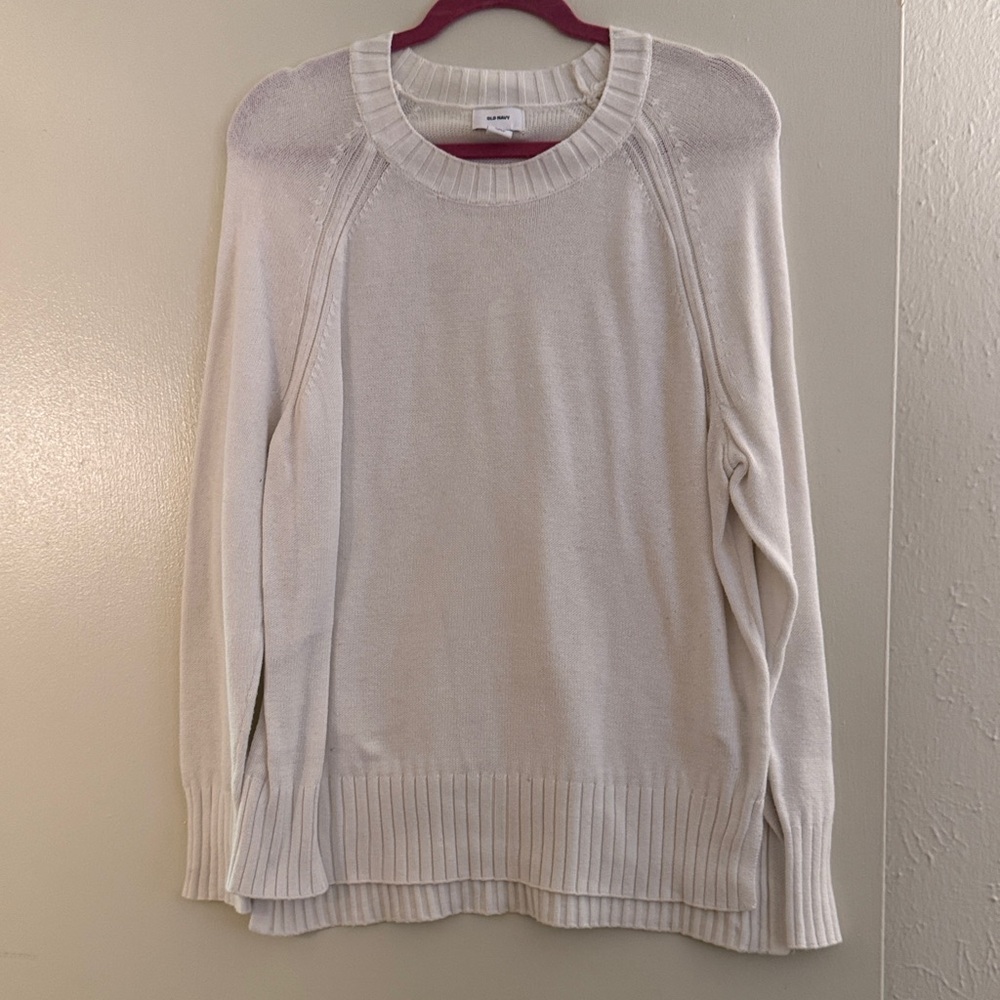 Old Navy White Cream Sweater
